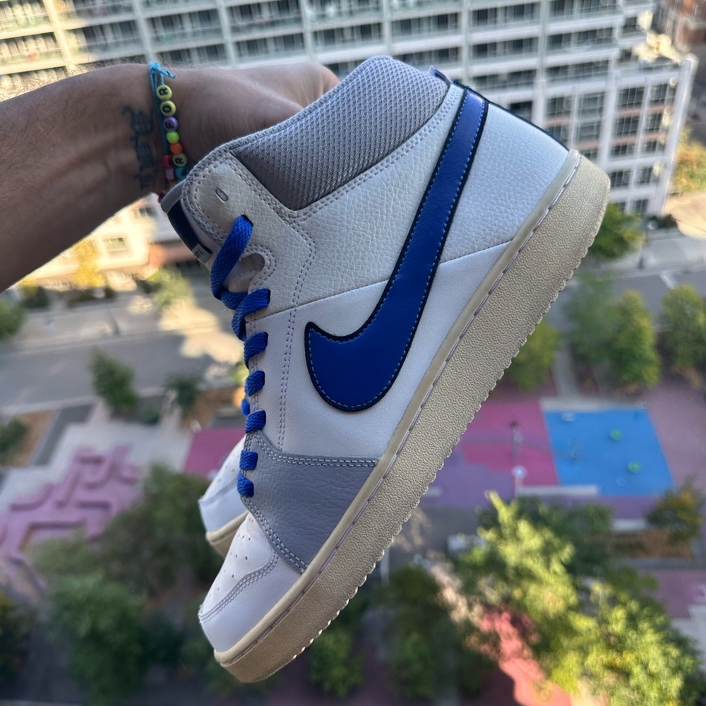 2012 Nike Backboard II